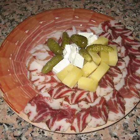 Turisticna Kmetija Pri Rebkovih *