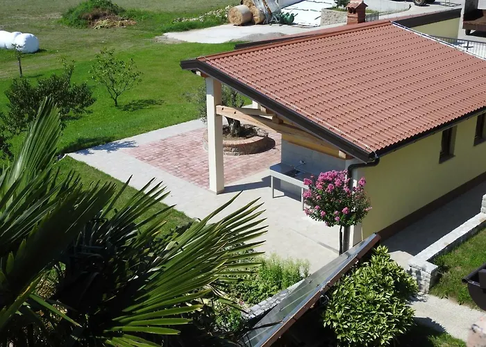 Turisticna Kmetija Pri Rebkovih